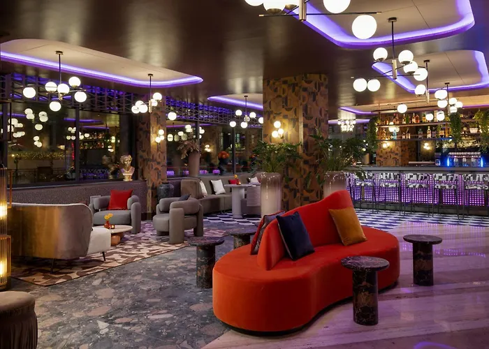 Hotel Nyx By Leonardo 4*