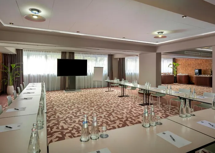 Hotel Nyx By Leonardo